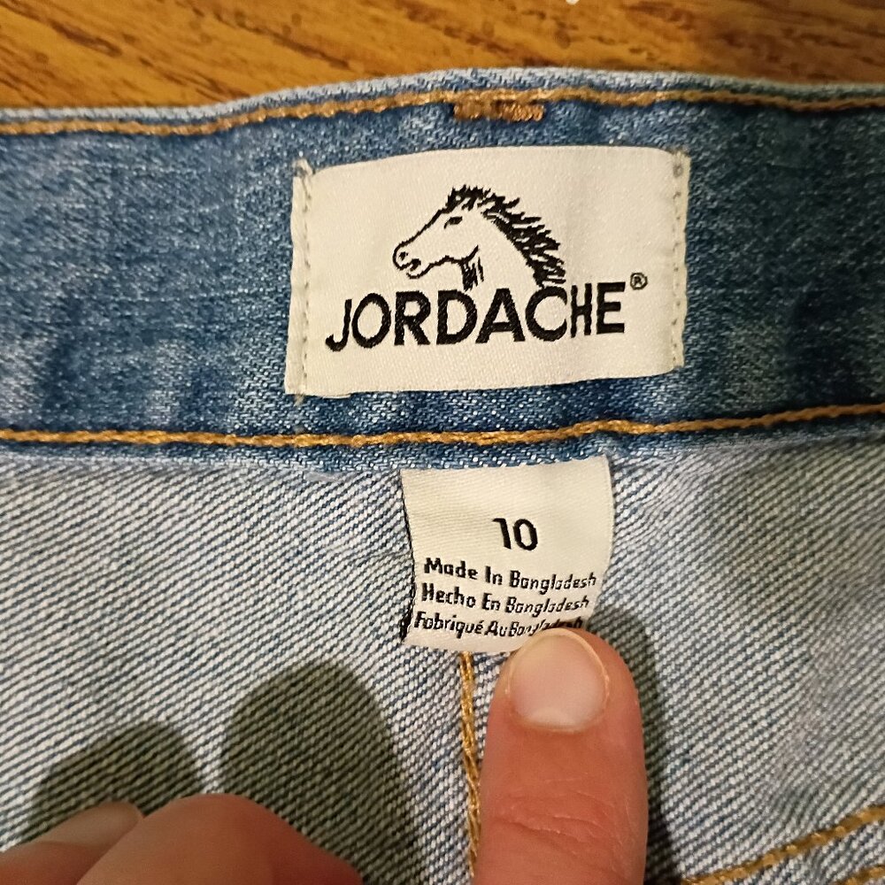 Women's Jordache High Rise Carpenter Shorts - Picture 3 of 6